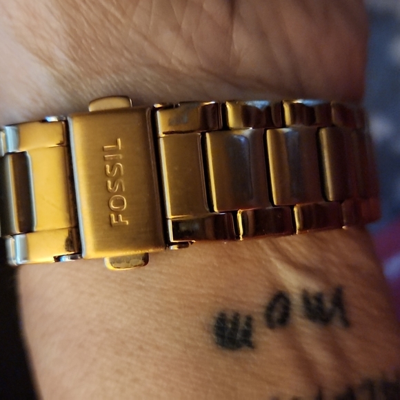 Fossil Watch - Picture 2 of 4